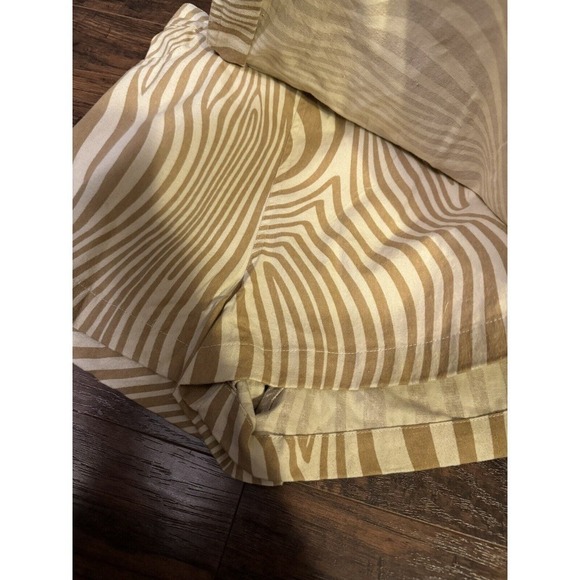 Japan Women’s Brown Beige Zebra Striped Skort Medium 100% Cotton NEW - Picture 4 of 6